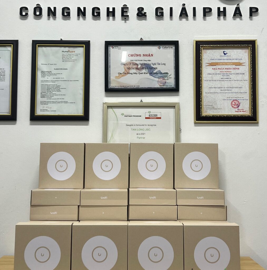 Thiết Bị Phát Wifi UniFi U6 Plus (U6+)