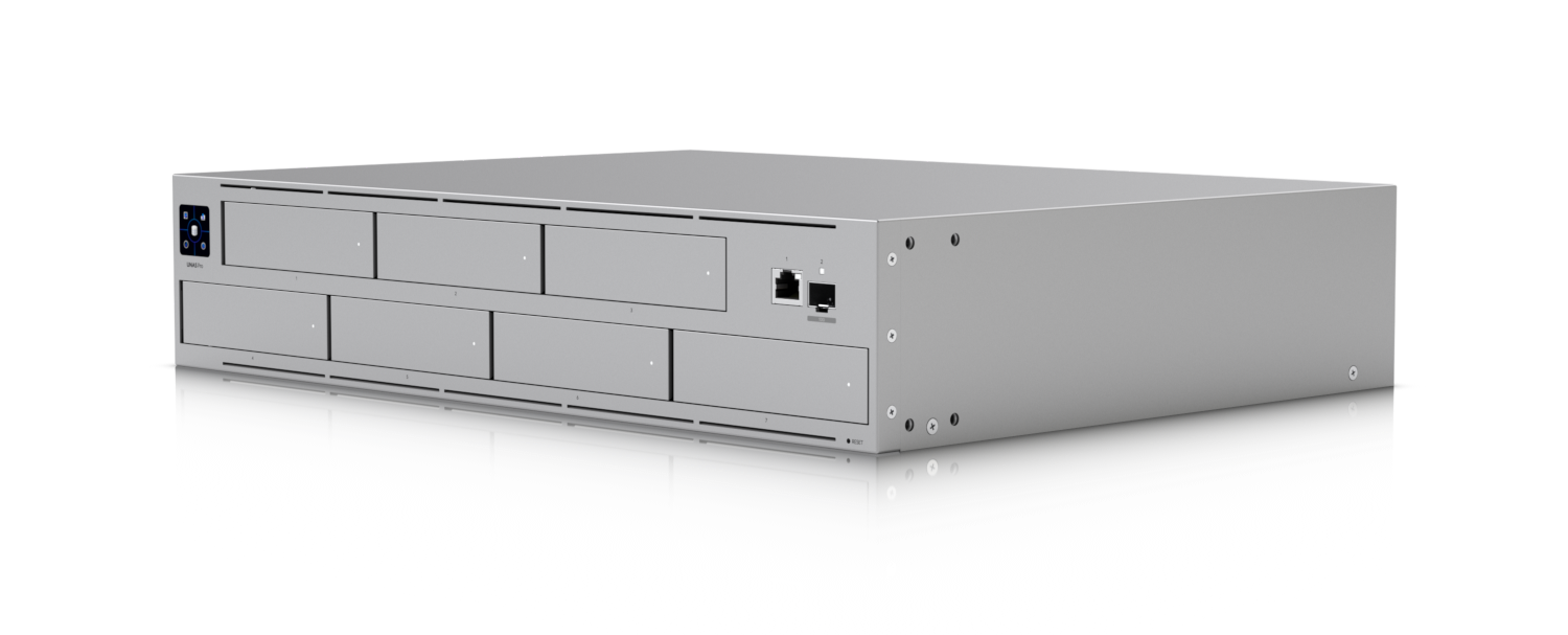 NAS UniFi UNAS PRO được sử dụng cho một hệ thống lớn